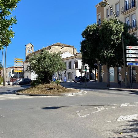 Central Train Station Appartament Jerez de la Frontera Luaran gambar